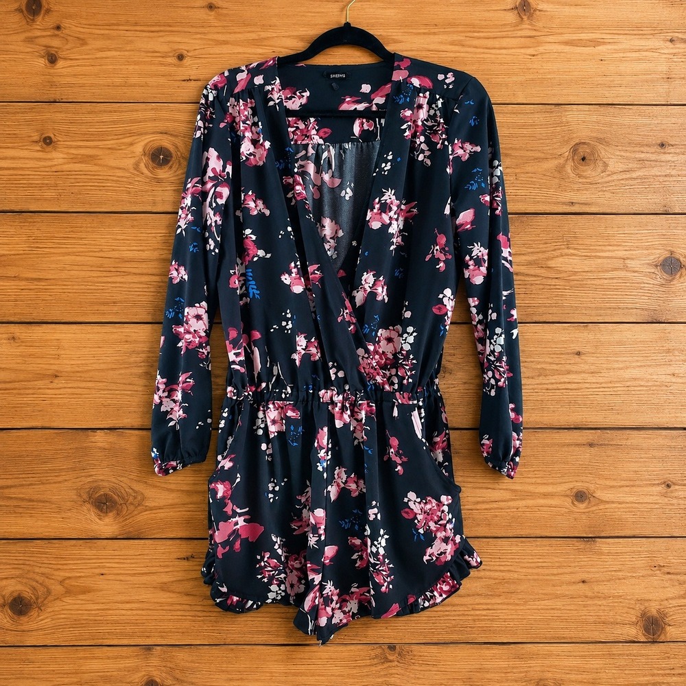 Seventeen Dark Floral Long Sleeve Romper Tie Waist Ruffle Hem Black Large Y2K‎